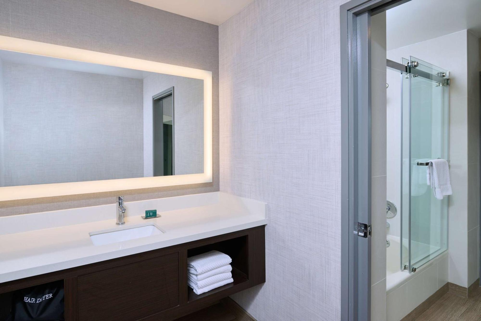 Doubletree By Hilton Hotel 4*