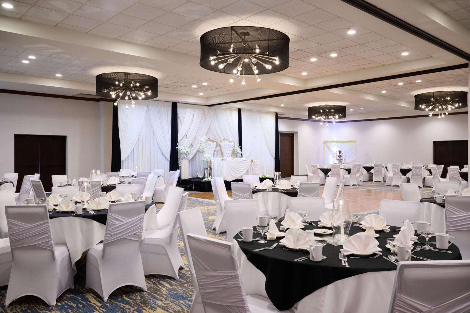 Doubletree By Hilton Hotel 4*
